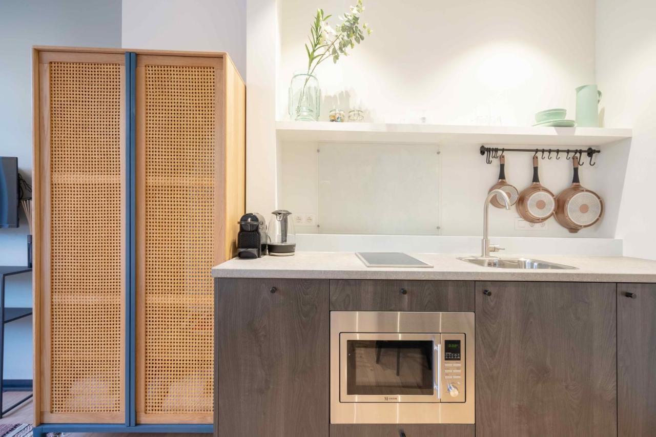 Shway - The Light Blue Parrot Appartement Antwerpen